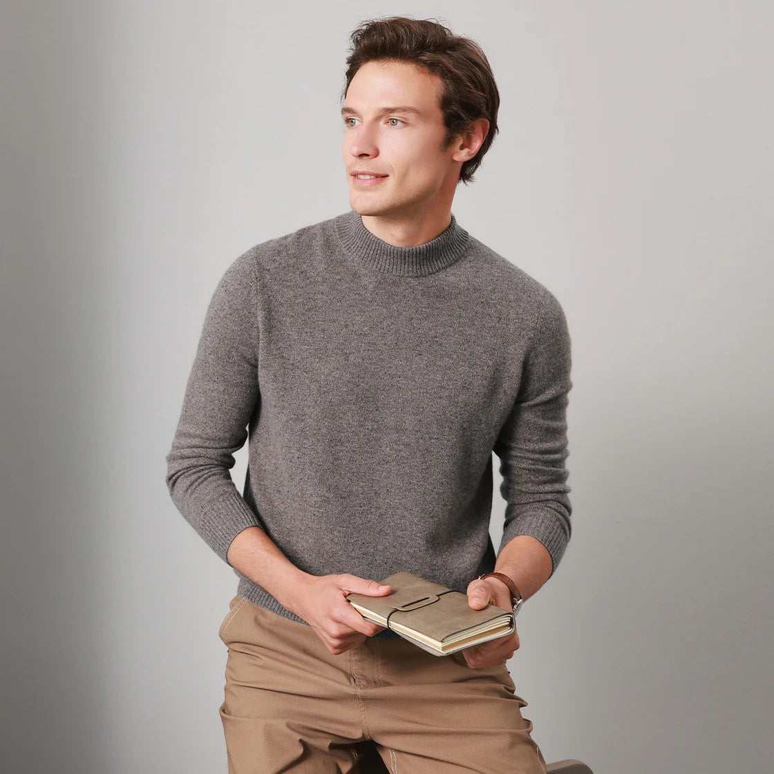 MALE CREWNECK CASHMERE SWEATER