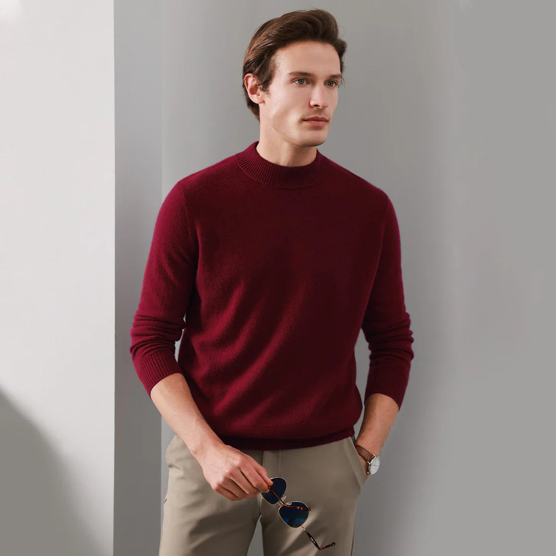 MALE CREWNECK CASHMERE SWEATER