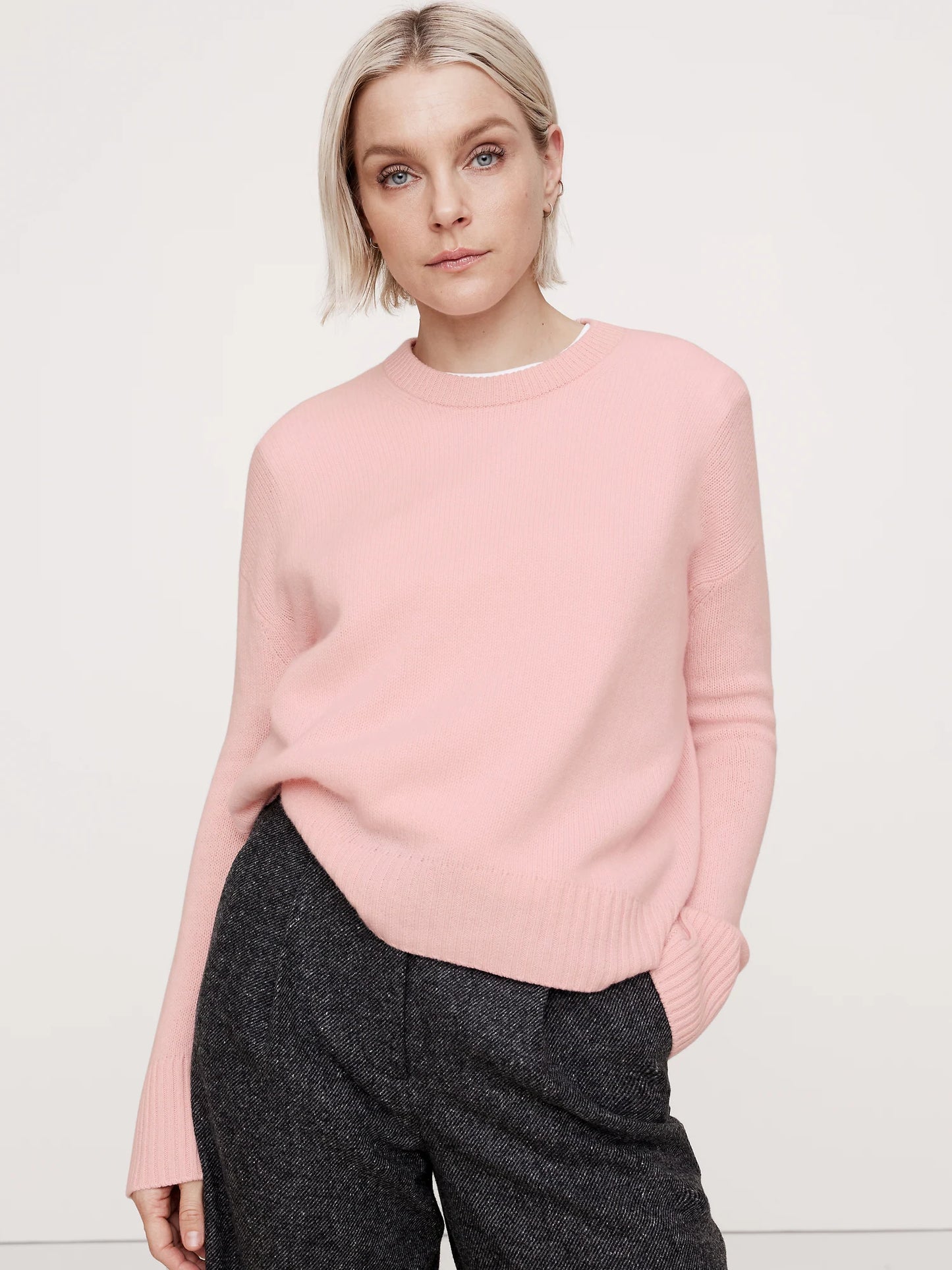 CREWNECK CASHMERE SWEATER